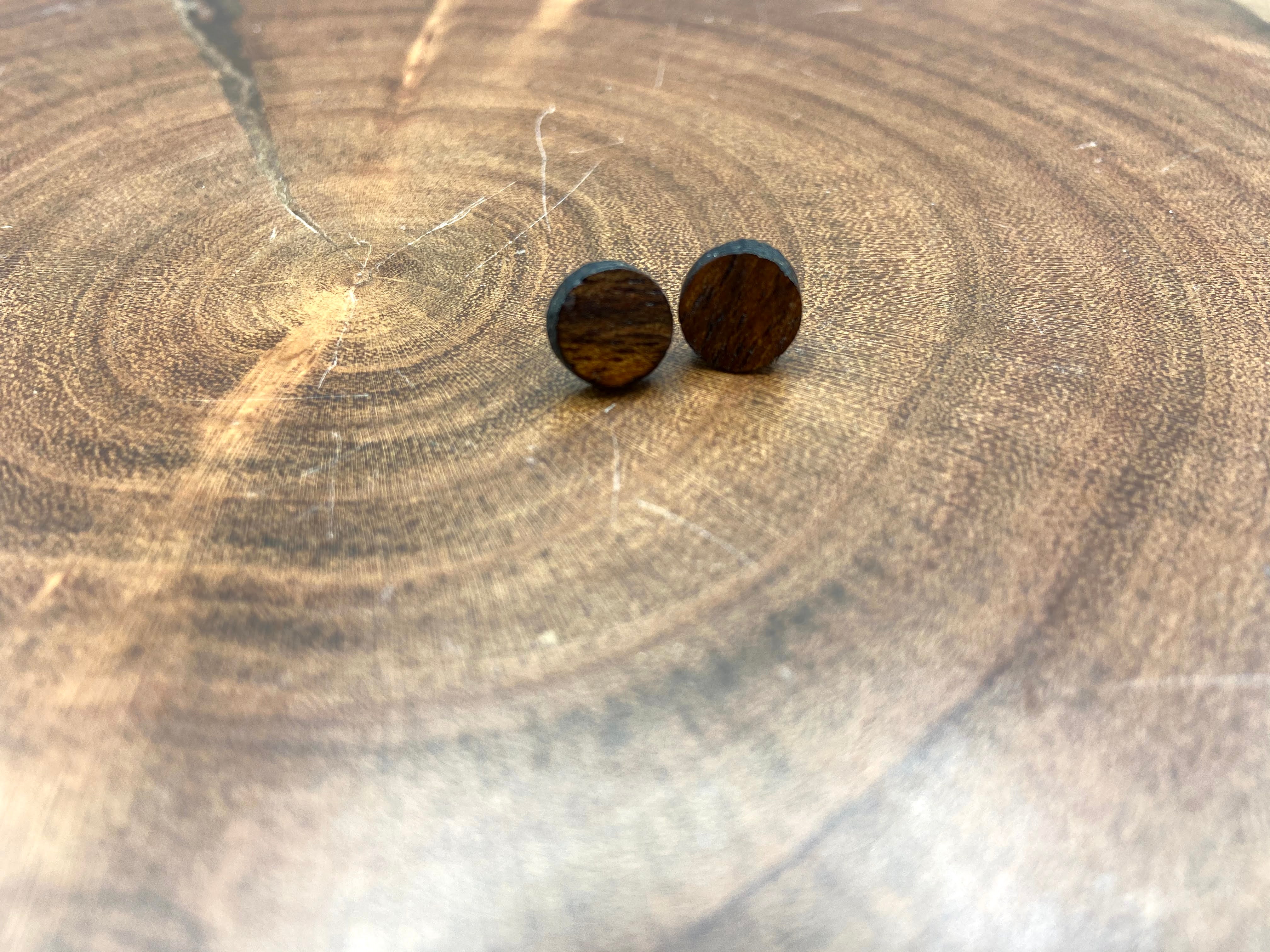 Mahogany Circle Studs